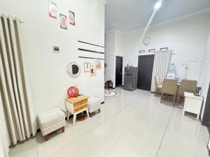 Gallery image of BMR F6 Homestay Jogja in Ngingas