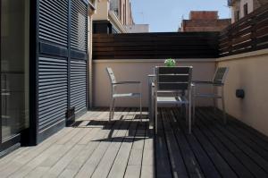 A balcony or terrace at Casas Apartamentos Gracia
