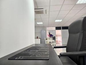 Телевізор і / або розважальний центр в Corralejo Coliving by Amazzzing Travel