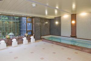 The swimming pool at or close to 聖護院御殿荘