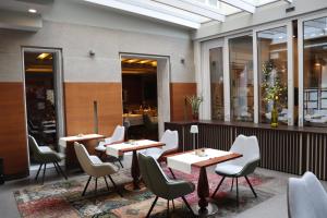 Un lugar para sentarse en Zepter Hotel Belgrade, member of Zepter Hotels