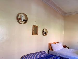 Voodi või voodid majutusasutuse Dar Relax Hostel, Gorges de Todra toas