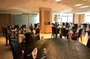 查姆斯酒店餐厅或其他用餐的地方