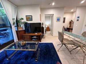 Gallery image of Royal Executive Living Caulfield Corporate Residence in Melbourne +135 photos