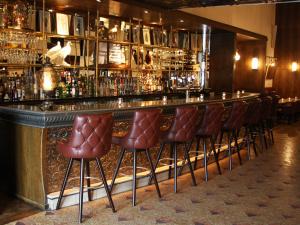 Lounge nebo bar v ubytování Langtons Hotel Kilkenny
