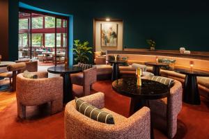 Гостиная зона в Hotel Meliá Bilbao