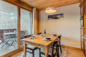 Fotografie z fotogalerie ubytování APARTMENT KANDAHAR - Alpes Travel - Central Chamonix - Sleeps 4 v destinaci Les Houches