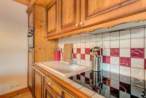 Fotografie z fotogalerie ubytování APARTMENT KANDAHAR - Alpes Travel - Central Chamonix - Sleeps 4 v destinaci Les Houches