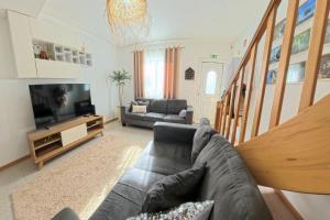 TV a/nebo společenská místnost v ubytování Zezita's Place