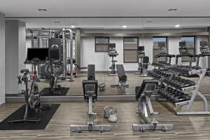 Academia e/ou comodidades em AC Hotel by Marriott Columbus Downtown