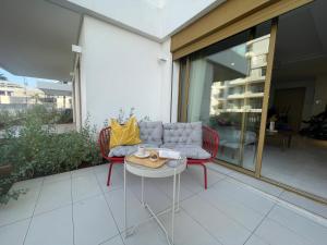 Zona de estar de Charmant studio avec vue sur mer