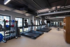 Fitness centrum a/nebo fitness zařízení v ubytování AC Hotel by Marriott Fort Worth Downtown