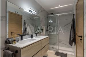 Ένα μπάνιο στο Designer apartment 4