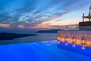 Bazén v ubytování Cosmopolitan Suites - Small Luxury Hotels of the World nebo v jeho okolí