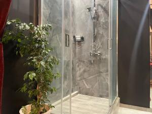 Bilik mandi di Konstantinia comfort studio +30 gambar