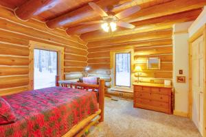 Gallery image of Secluded Traverse City Retreat 11 Mi to Downtown! in Traverse City