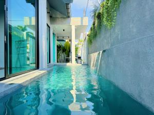 Gallery image of Stylish 3br Pool Villa walk to beautiful NaiYang beach in Ban Bo Han