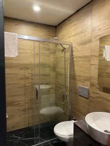 Mrt Suites Lara的一间浴室