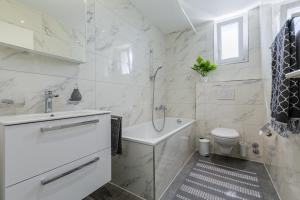 Bagno di Ferienwohnungen mit Gratis Parkplatz Eichen