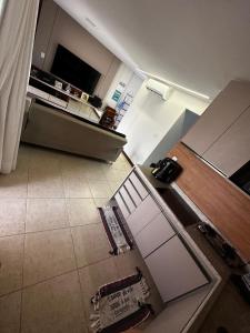 Flat Club Meridional Praia dos Carneiros- Tamandaré/PE.にあるキッチンまたは簡易キッチン