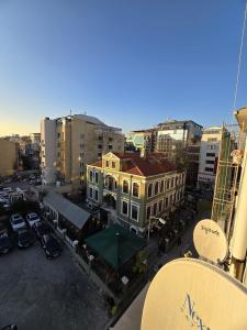 The building in which a szállodákat is located