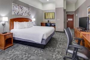 Voodi või voodid majutusasutuse Courtyard by Marriott Providence Warwick toas