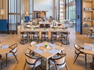 Restaurace v ubytování Pullman Yueyang