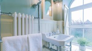 Billede fra billedgalleriet på Cable Cottage i Llanrhyddlad + 73 billeder