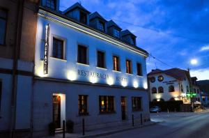 Budova, v ktorej sa hotel nachádza