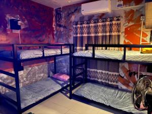 Кровать или кровати в номере Hostel by zooFamily