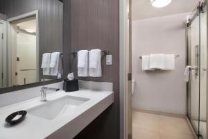 Vannituba majutusasutuses Courtyard by Marriott Phoenix Mesa