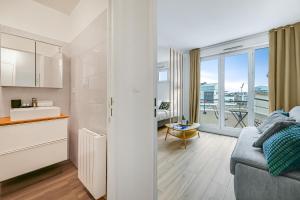 Кухня или мини-кухня в Joie Paris Parc Expo - Issy Les Moulineaux
