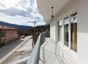En balkong eller terrass på Apartments Hayat Hills