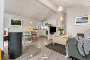 TV a/nebo společenská místnost v ubytování Ferienhaus Panoramablick 19 - Sankt Andreasberg im Harz