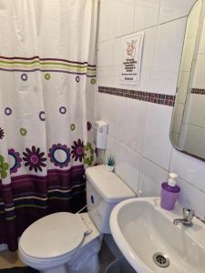 Bathroom sa Hostal Arrayan