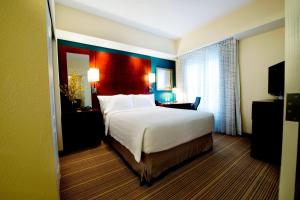 Postel nebo postele na pokoji v ubytování Residence Inn by Marriott Toronto Vaughan