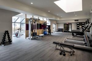 Fitness centrum a/nebo fitness zařízení v ubytování Courtyard Philadelphia Devon/Villanova