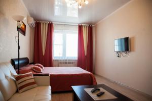 TV a/nebo společenská místnost v ubytování Apartment Ternopolskaya 18