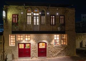 Afbeelding uit fotogalerij van Roots Boutique Hotel in Nazareth