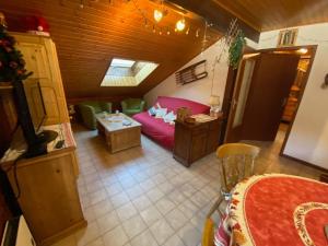 Fotografie z fotogalerie ubytování Appartement à Abondance, à deux pas du centre, avec parking - FR-1-692-109 v destinaci Abondance