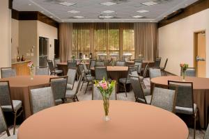 Restaurace v ubytování Courtyard by Marriott Lufkin