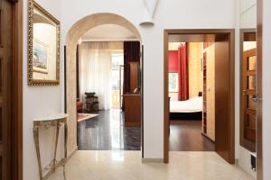 Fotografie z fotogalerie ubytování Apartment Sissi with home sauna v destinaci Karlovy Vary