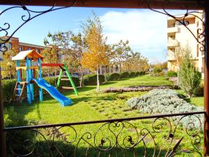 Parc infantil de Oxygen Apartments