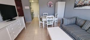 Fotografia z galérie ubytovania Oasis Royal 2 Dormitorios Piscinasfibra Optica v destinácii Corralejo