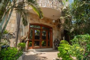 Zahrada ubytování Charming Bed And Breakfast In Lubumbashi
