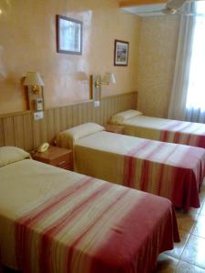 Fotografie z fotogalerie ubytování HOTEL FORNOS - Barcelona v destinaci Barcelona + 15 fotografií