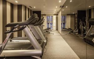Фитнес-центр и/или тренажеры в Gran Hotel Nagari Boutique & Spa