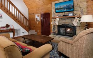 Posezení v ubytování Holly Tree Cabin 936