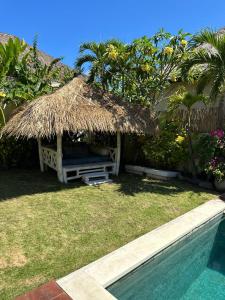 Πισίνα στο ή κοντά στο Jolie Villa provincial à Bali +14 φωτογραφίες