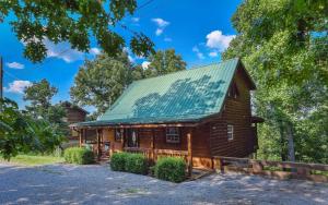 Το κτήριο όπου στεγάζεται  η βίλα